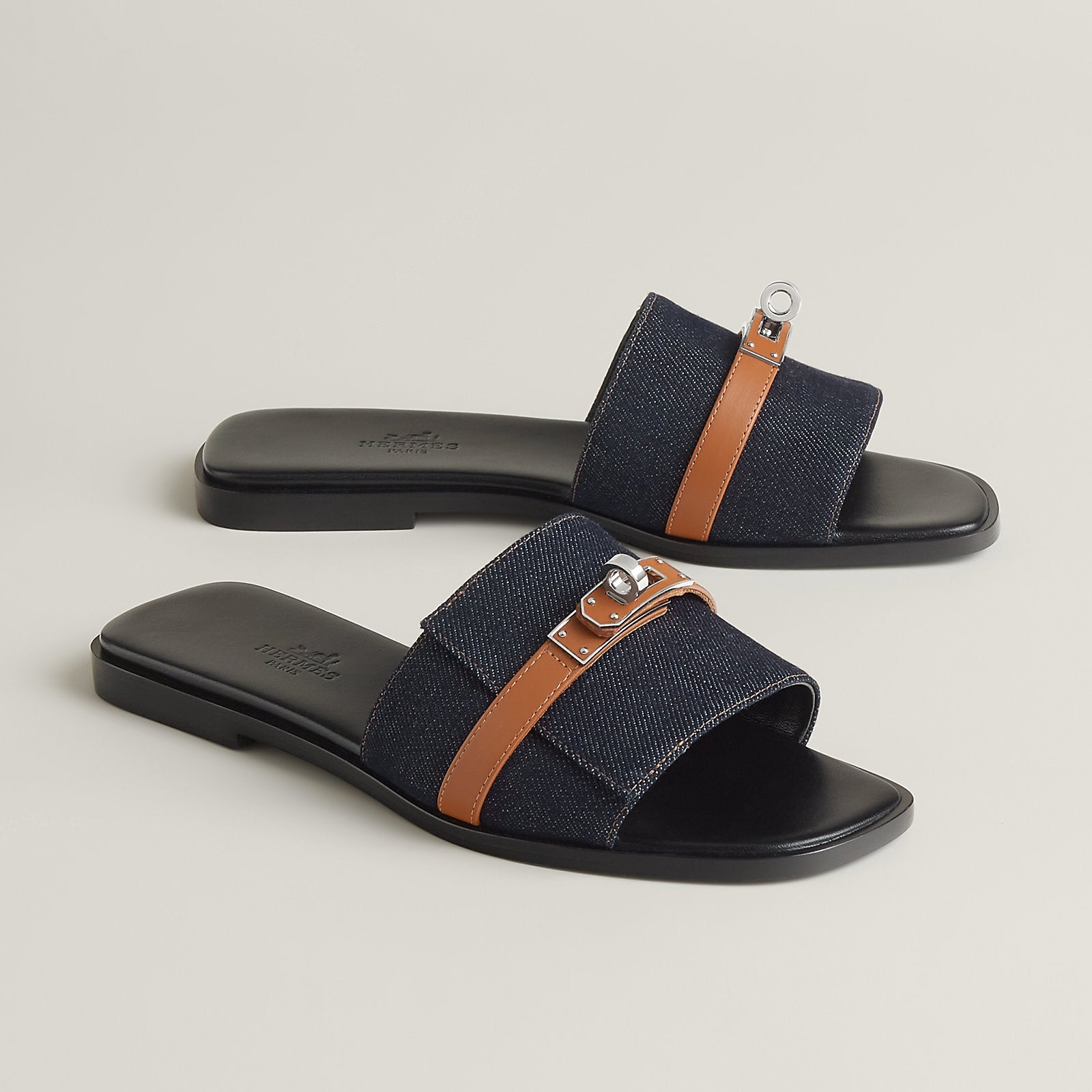 Hermès Giulia sandal 'Bleu Brut / Naturel'
