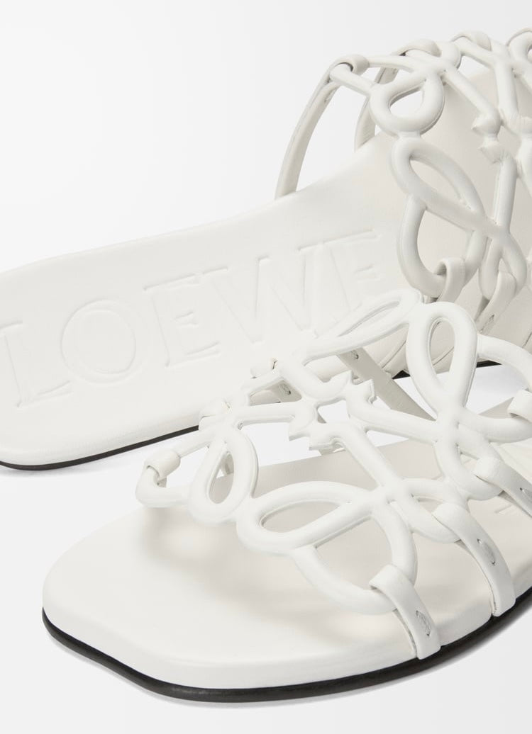 Loewe Petal Anagram leather slides 'All white'
