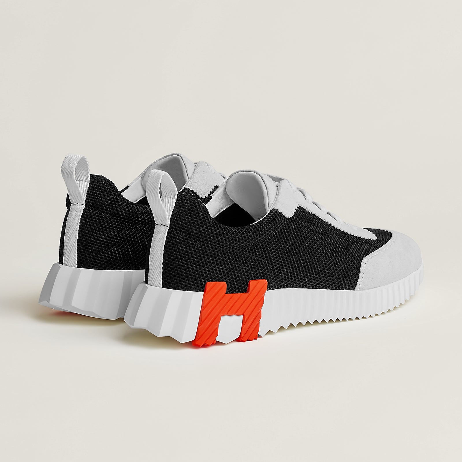 Hermès Bouncing sneaker 'Noir / Blanc'