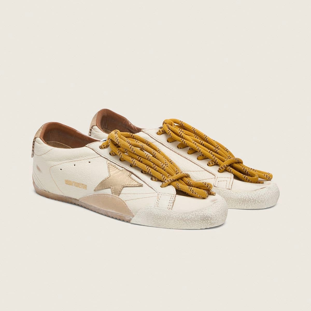 Golden Goose True-Star in white nappa leather with gold star and beige suede heel tab(Women's)