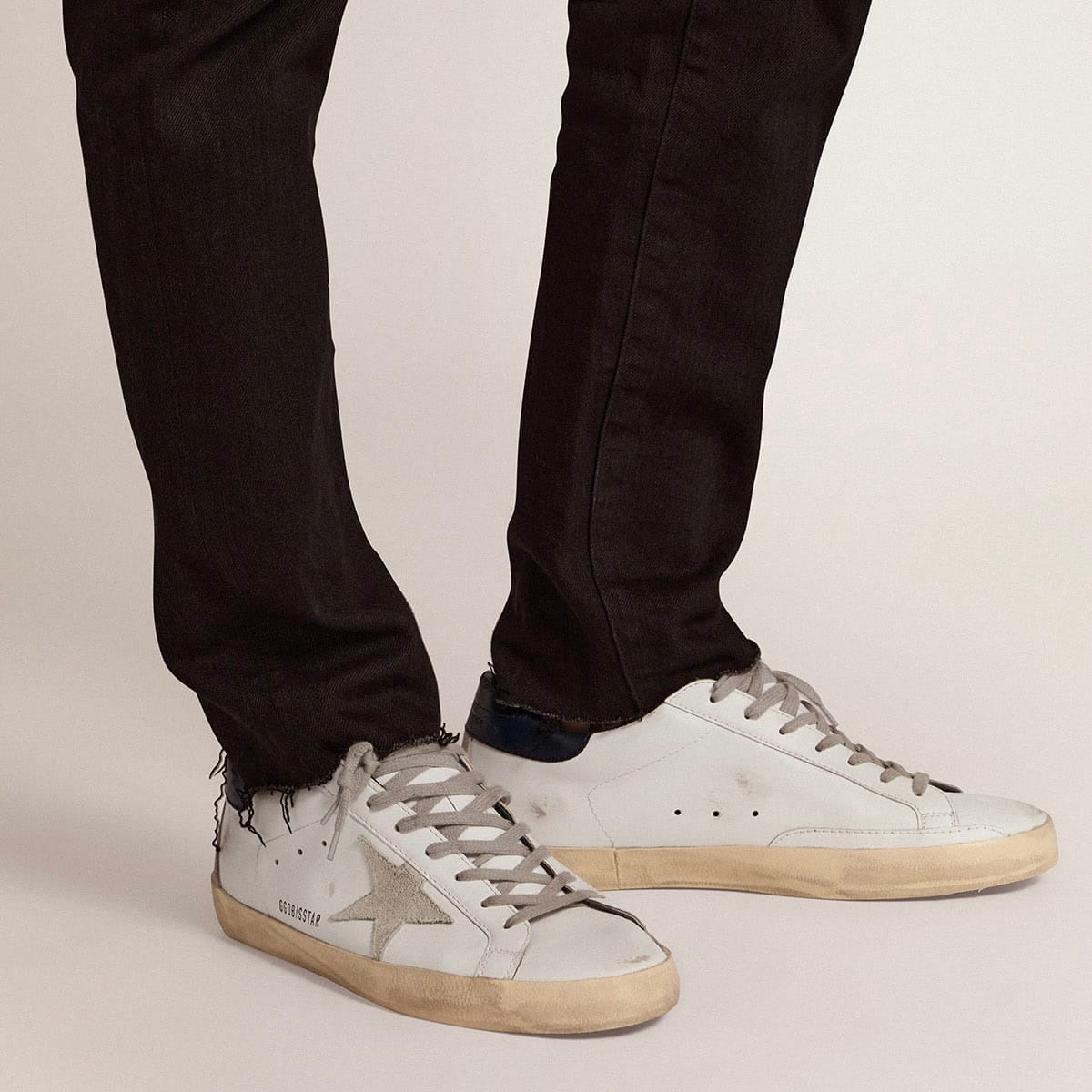 Golden Goose Super-Star with suede star and blue heel tab(Men's)