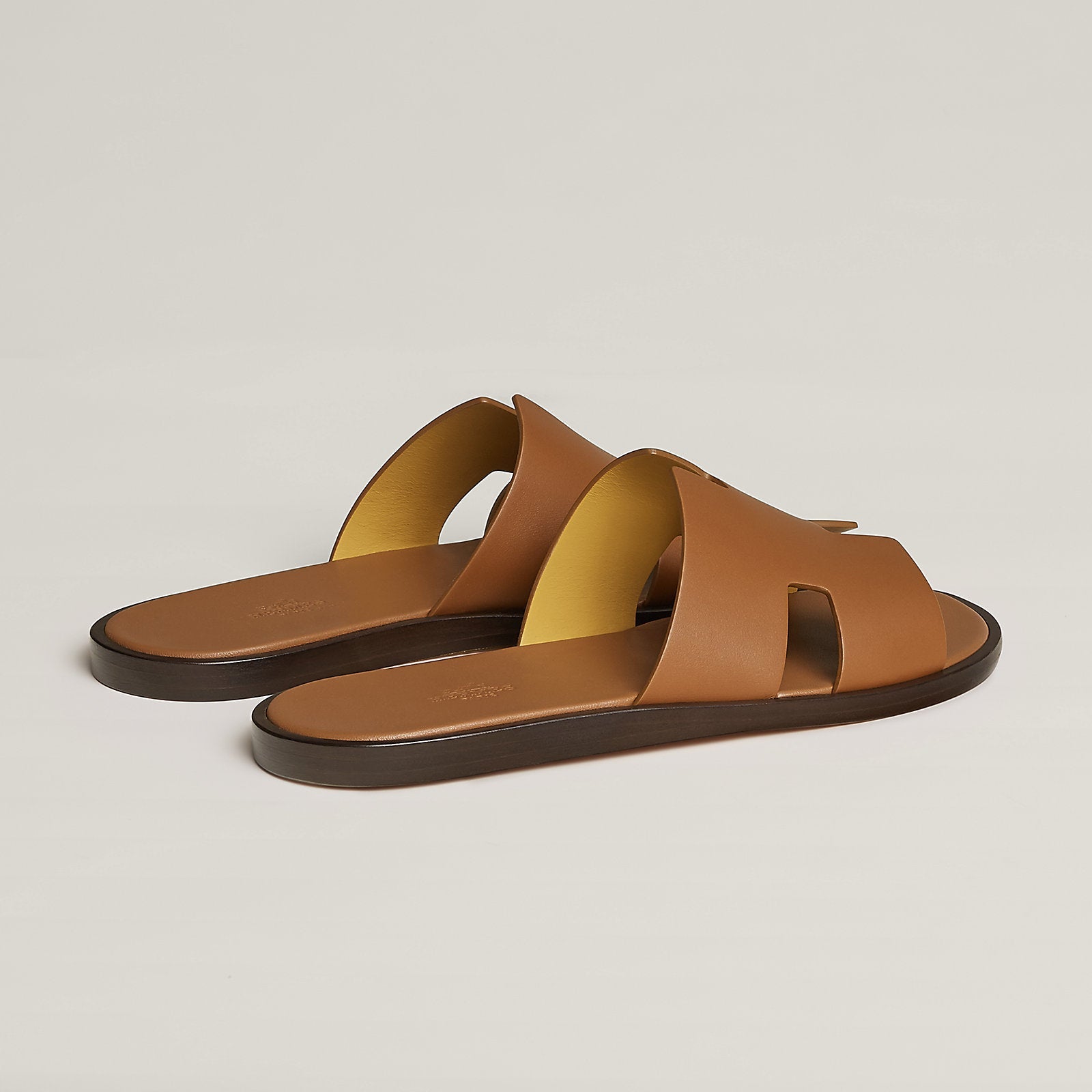 Hermès Izmir sandal 'Gold'