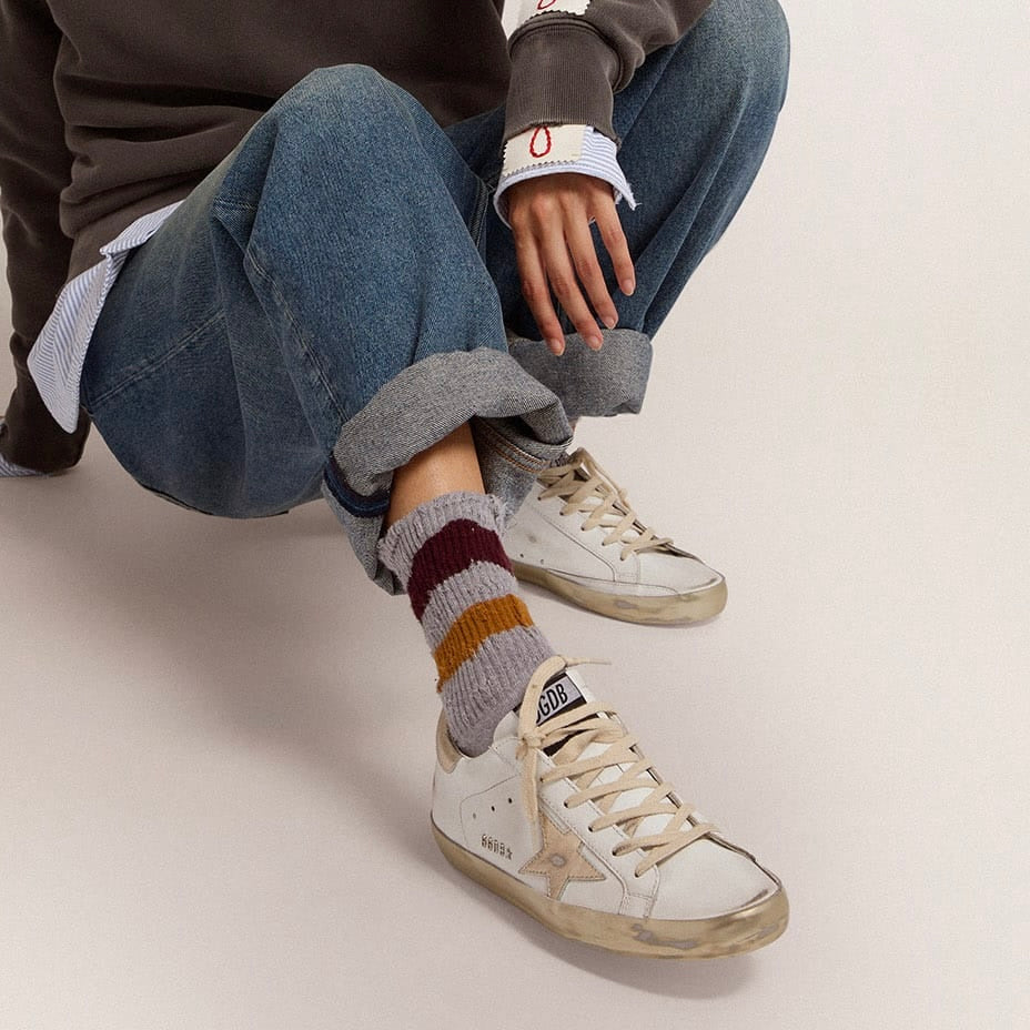 Golden Goose Super-Star with gold sparkle foxing and metal stud lettering(Women's)