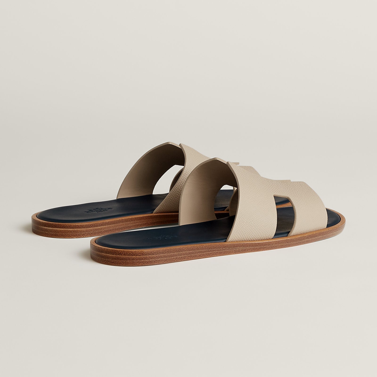 Hermès Izmir sandal 'Blanc Gomme / Bleu Céleste'